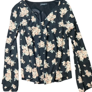 SALE!! 2 for $15 Gypsy Rose Womens Large Black Floral‎ Top Back Cut Out